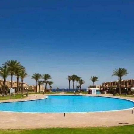 Chalet First Floor Two Bedrooms In Stella De Mare Ain El Sokhna For Families Only Ain Sukhna Extérieur photo