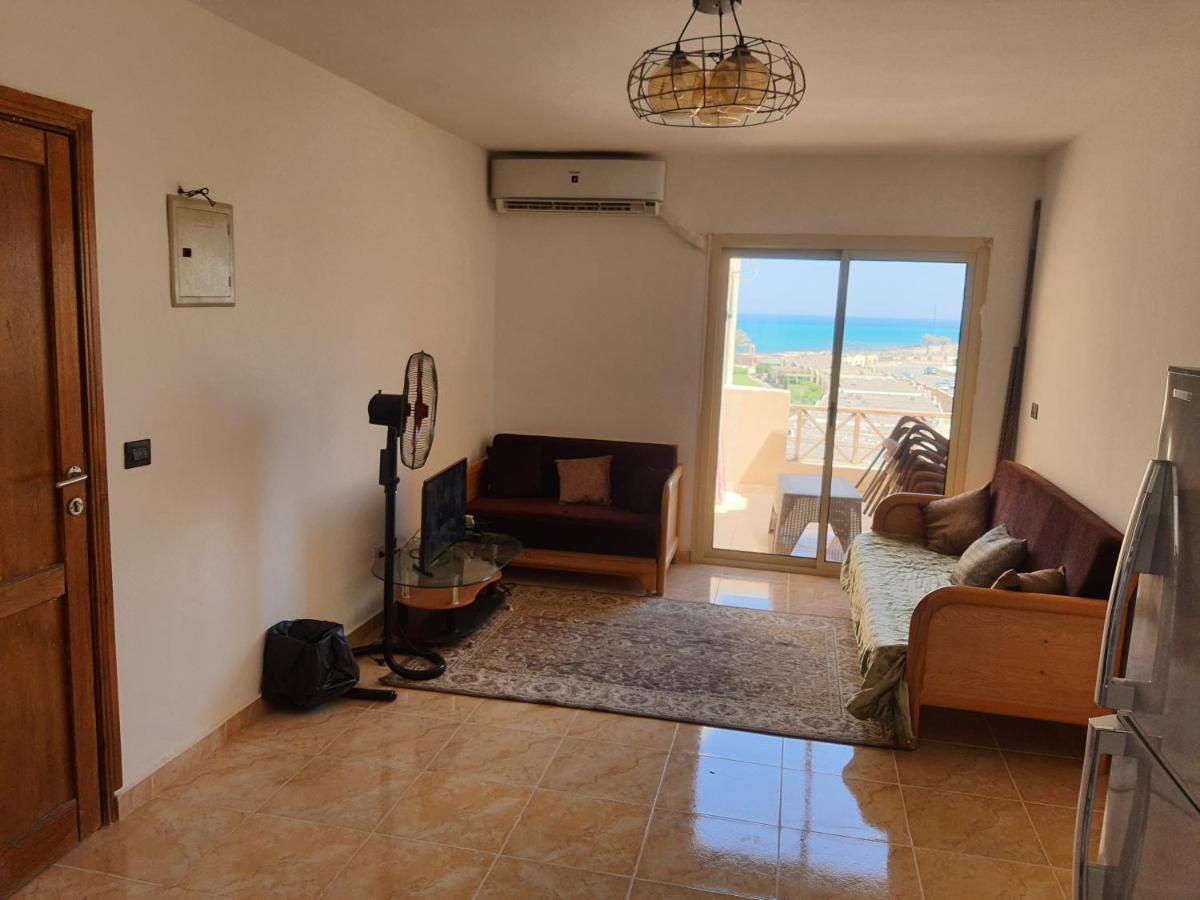 Chalet First Floor Two Bedrooms In Stella De Mare Ain El Sokhna For Families Only Ain Sukhna Extérieur photo